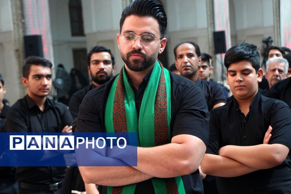 تجمع هیات‌های مذهبی در مسجد ملااسماعیل یزد