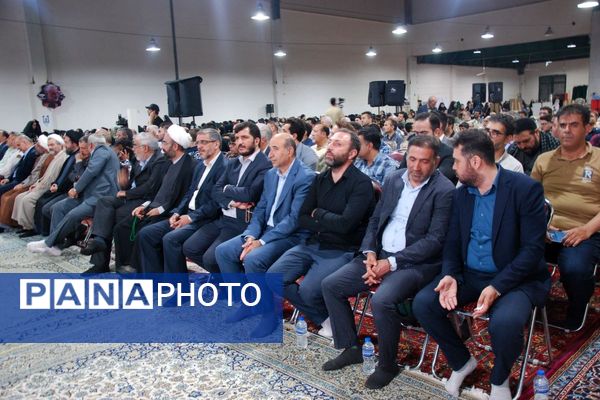 برگزاری مراسم گرامیداشت شهدای خدمت در شهر قیامدشت 