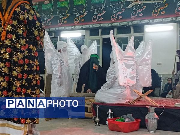 اجرای نمایش و شبیه خوانی دهه فاطمیه در تکیه ابوالفضلی روستای فدافن