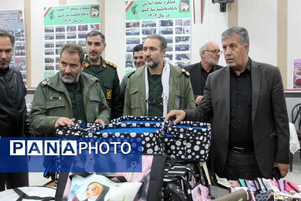 نمایشگاه صنایع دستی ملکان فرصتی برای دیدن و خرید آثار بومی