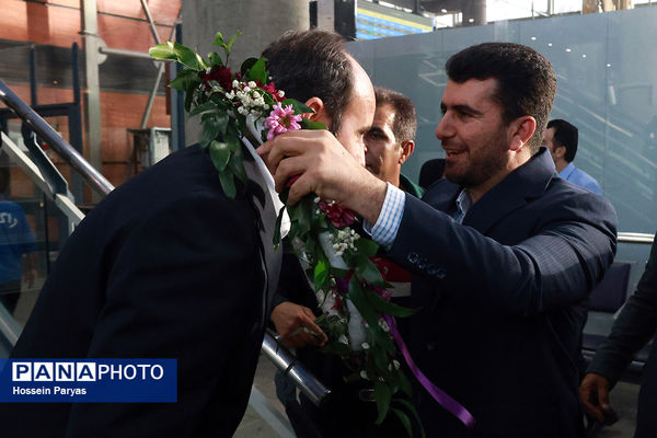 بازگشت کاروان ورزشی تیم‌های ملی دانش‌آموزی ایران از مسابقات ژیمنازیاد جهانی ۲۰۲۴ بحرین