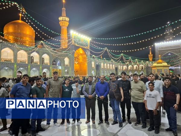 سفر معنوی دانش‌آموزان سما کاشان به مشهد مقدس در دهه کرامت