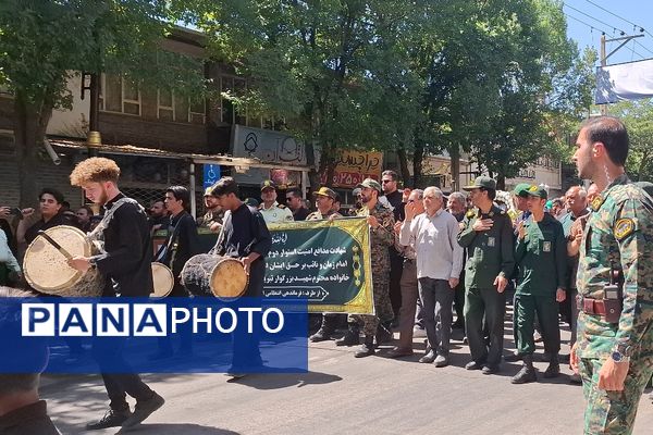 مراسم وداع با شهید امیرحسین مزینی در فریمان