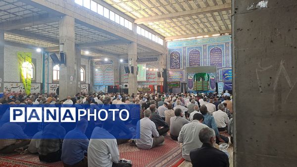 نماز جمعه در دهه سوم محرم در نیشابور
