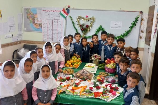 نوای نخستین آیات در دل کوچک‌ترین‌ها