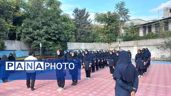 آموزش رژه نظامی برای دختران فاطمی