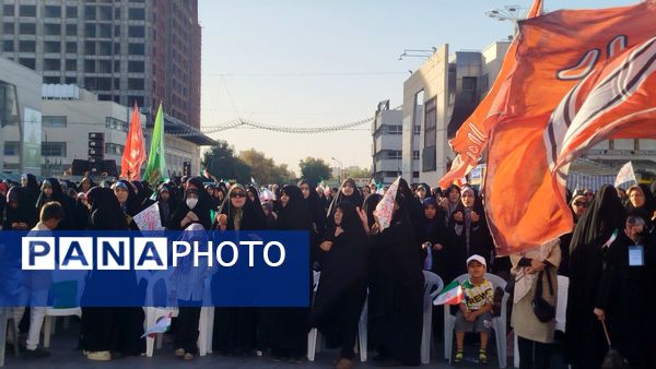 جشن مردمی عید بیعت به مناسبت آغاز امامت حضرت مهدی(عج) در مشهد مقدس
