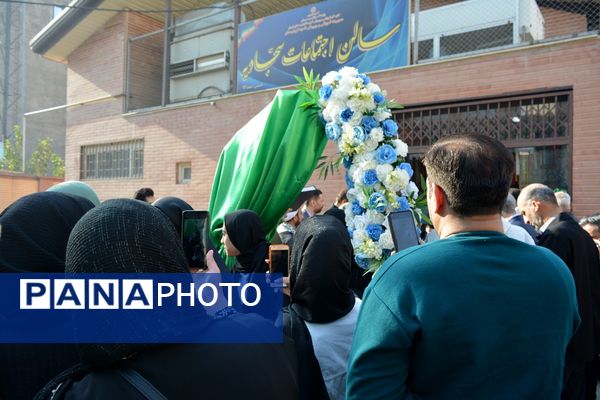 بدرقه دانش‌آموزان بهارستانی به راهیان‌نور