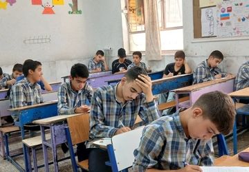 برگزاری امتحانات پایه ششم دبستان غنچه های ولایت ناحیه ۳شیراز 