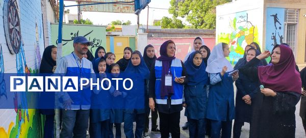 برگزاری مسابقات دارت در مدرسه شهید احمد خاقانی شیروان