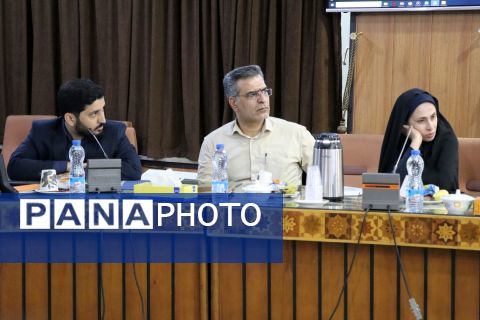 یک‌صد و هشتاد و یکمین نشست شورای آموزش و پرورش استان اصفهان