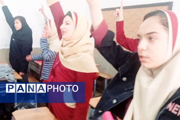 سه‌شنبه‌های مهدوی در دبستان شیخ کلینی ناحیه 4 شیراز