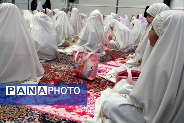 آغاز فصل بندگی در فضای شور و معنویت