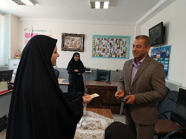 بهترین دانش‌آموزان کسانی هستند که انگیزه موفقیت دارند
