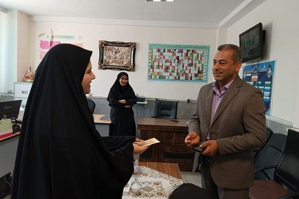 بهترین دانش‌آموزان کسانی هستند برای موفقیت انگیزه دارند