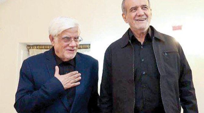 پزشکیان و عارف به مجلس می‌روند