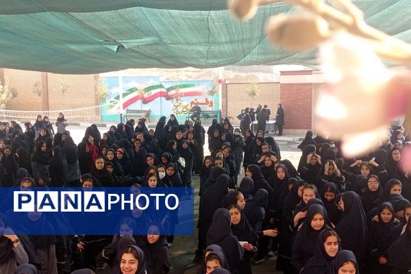 دبیرستان شادروان اخترصدوقی در سوگ مادر دو عالم