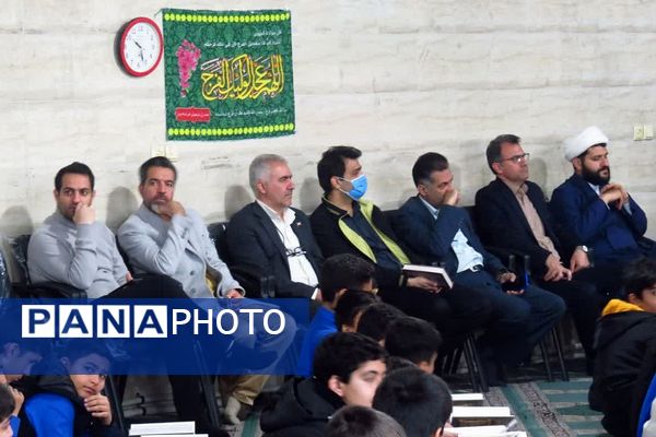 برگزاری محفل انس با قرآن کریم به میزبانی دبیرستان شاهد‌ شهید مسعود‌ درخشان 