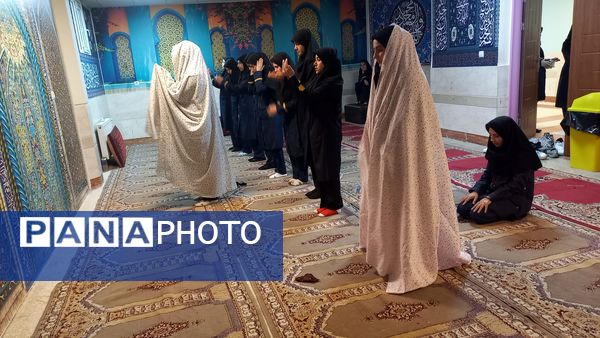 نواختن زنگ نماز با شعار «مِهر با مُهر» در مدارس شهرستان ملارد همزمان با آغاز سال تحصیلی