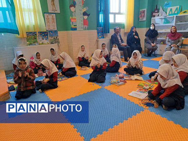 اجرای طرح شورای‌ معلمین  هم پایه مقطع ابتدایی در دبستان مالک اشتر شهرستان ملارد