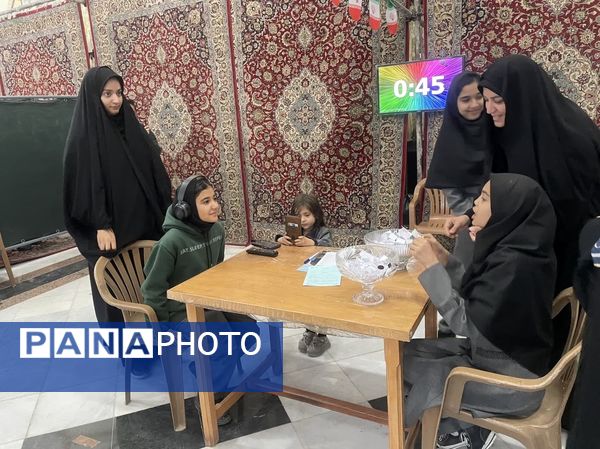 بازدید دانش آموزان دبیرستان دخترانه امید از آرامگاه شهید مدرس