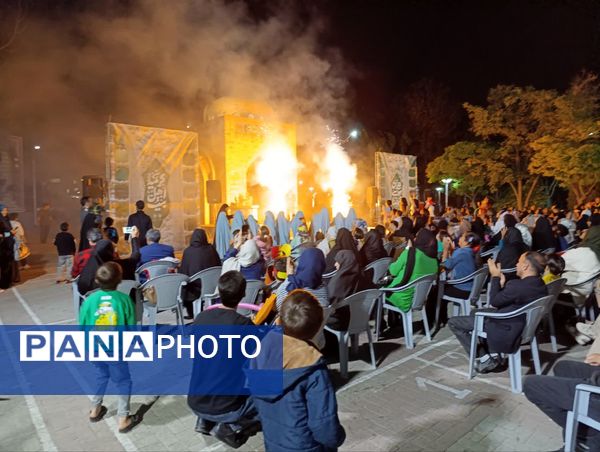 جشن دهه کرامت و ولادت امام هشتم شیعیان در پارک نیلوفر آبی مشهد مقدس