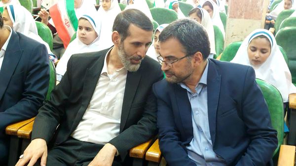 جشن عاطفه‌ها در مدارس منطقه ۵؛ جلوه‌ای از همدلی برای حمایت از دانش‌آموزان نیازمند