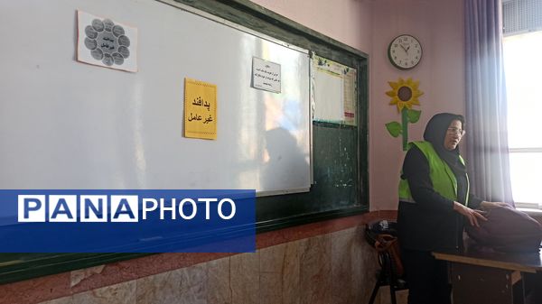 آموزش پدافند غیرعامل در دبستان نیایش