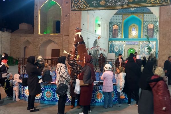 برگزاری مراسم دهه فجر در مصلی هیئت ابوالفضلی بیرجند 
