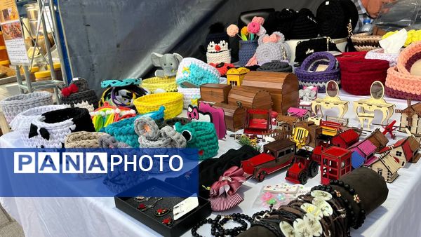 نمایشگاه «شکوه هجرت» و «طلایه داران اقتصاد ملی»