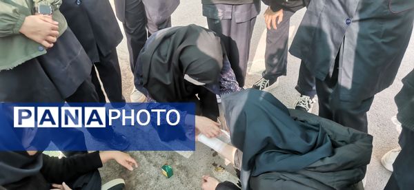 بیست و هفتمین مانور زلزله سراسری در دبیرستان یغمای نیشابوری(وکیلی۳)
