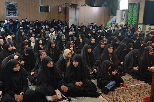 اعزام ۱۲۳ دانش آموز دختر ناحیه ۷ به سرزمین نور