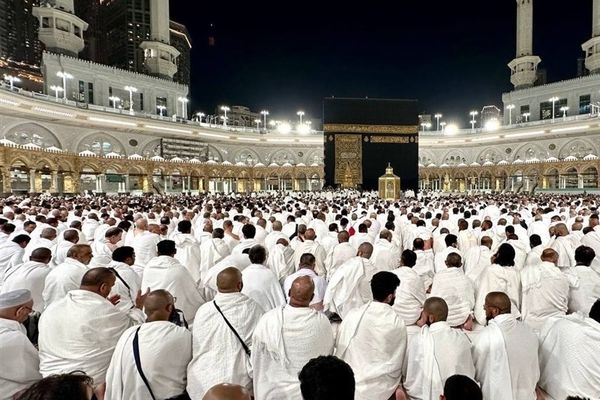 2 هزار متقاضی عمره در ساعت‌های اولیه ثبت نام کردند
