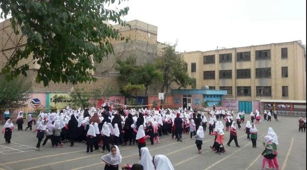 مدارس دو نوبته راه‌حلی موقت با هزینه‌های بلندمدت است