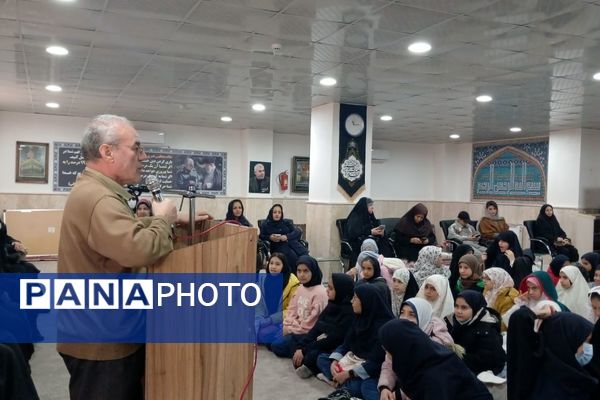 برنامه رویش آدینه با حضور دبستان دخترانه امام مهدی۲  در محمدشهر کرج