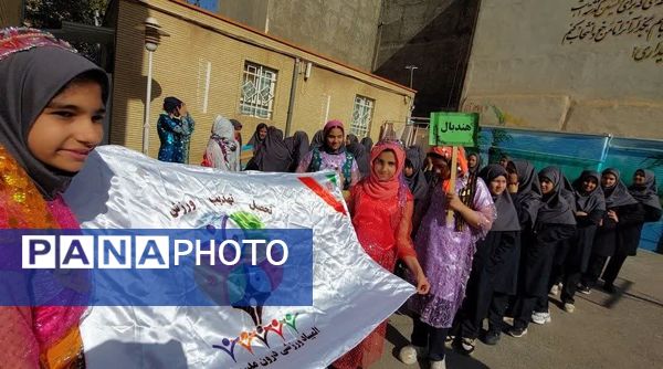 هیجان و نشاط در المپیاد درون مدرسه‌ای دبیرستان اخوان کریمی قم