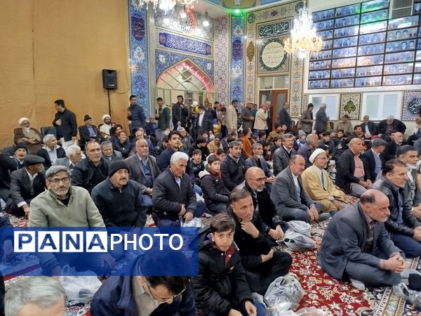 مراسم ولادت حضرت امام حسین (ع) در تکیه حسینی شهرستان کاشمر 