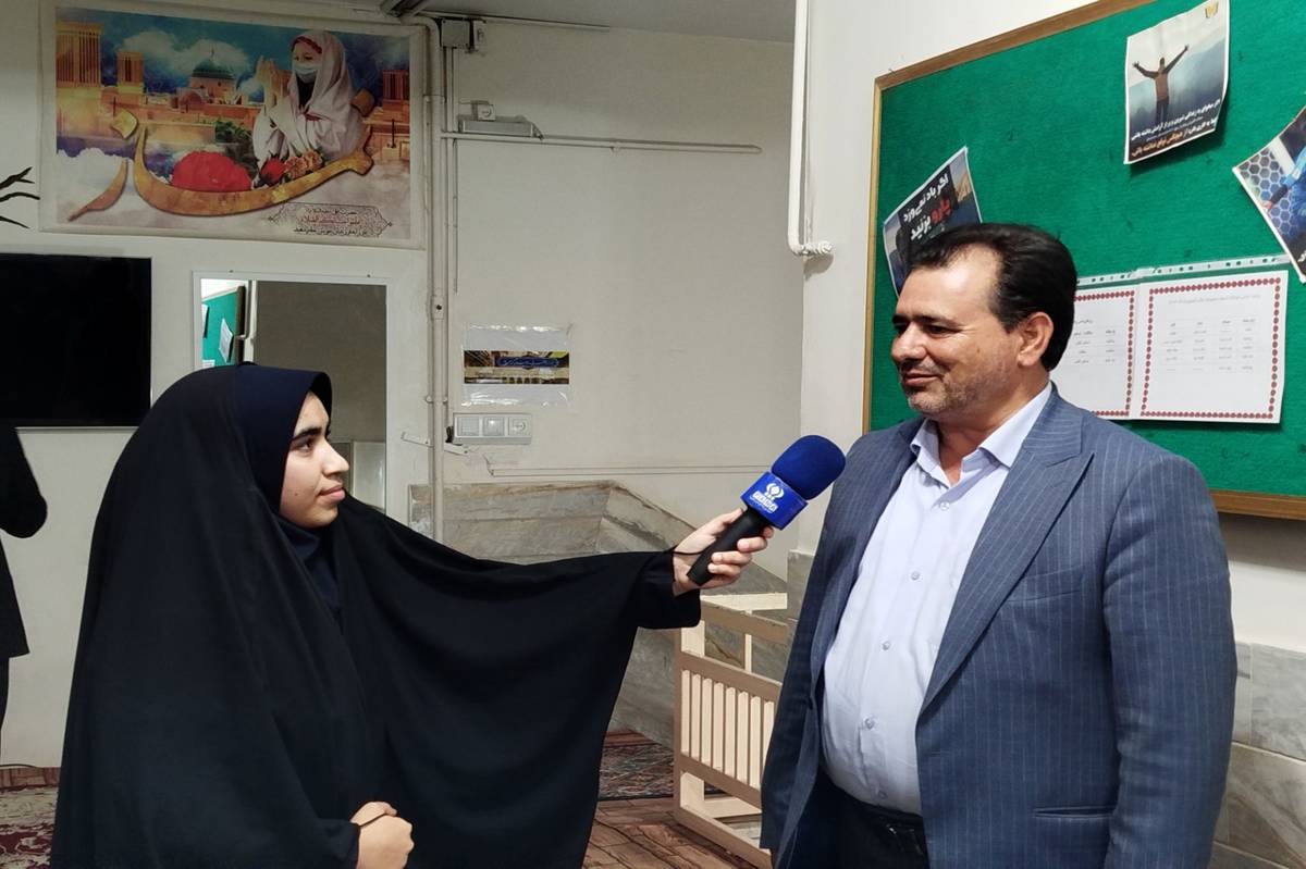 نقش مدارس و خانوادهها در تربیت نخبگان علمی و فرهنگی حیاتی است