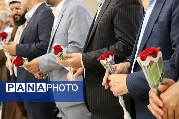 آیین افتتاح مدرسه  زنده‌یاد حاج لطف‌الله محسنی فشمی در پاکدشت 