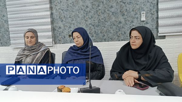 رونمایی از دو اثر جدید قاسم بدره در آیین «شب شعر برای ایران»