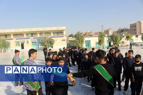 عزاداری دانشآموزان قم در آستان مقدس امامزاده سیدعلی(ع)