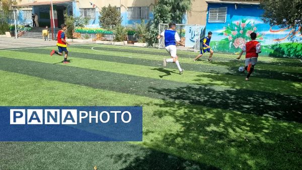افتتاح زمین چمن مصنوعی دبیرستان اندیشه شاهد منطقه ۱۶