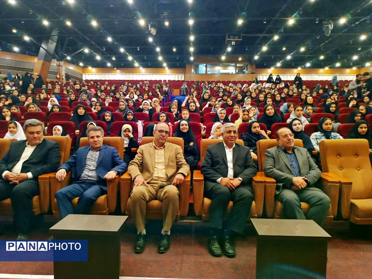 سومین جشنواره دانش‌آموزی تا آسمان