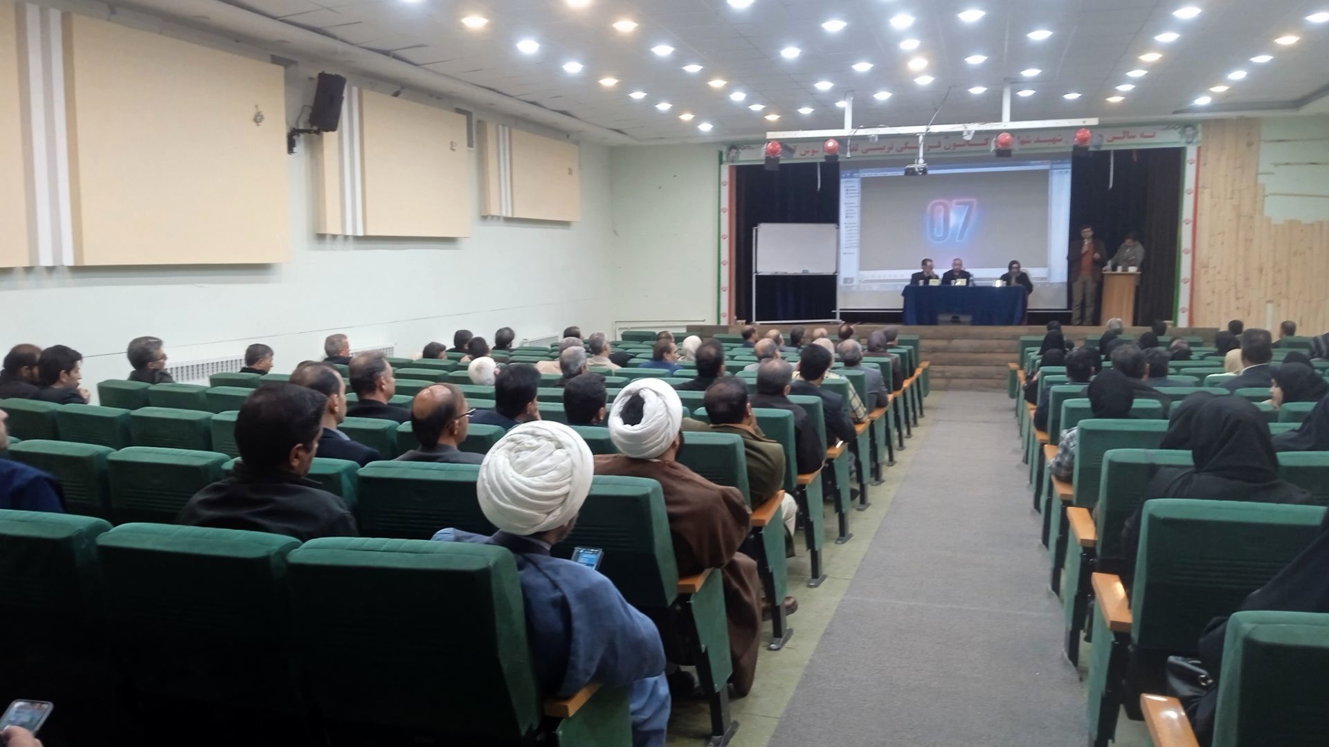 انتخابات شورای انجمن اولیا و مربیان شهرستان کاشمر در کانون لقمان