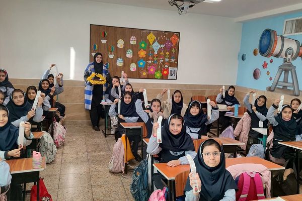 بوی یلدا و جشن سراسری در مدارس شهریار