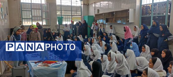 جشن ولادت حضرت فاطمه زهرا (س) و روز مادر در دبستان شهید احمد خاقانی شهرستان شیروان