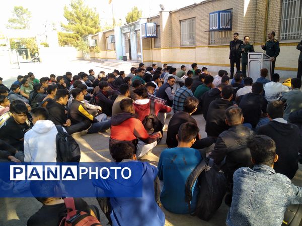 مراسم گرامیداشت شهید مقاومت در دبیرستان‌های پسرانه شهرستان خلیل‌آباد
