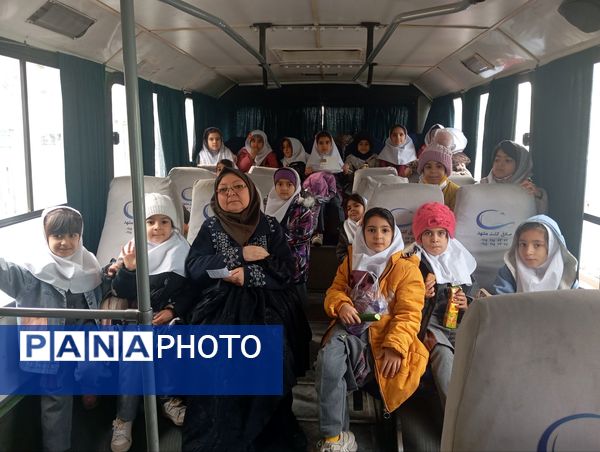 اردو تفریحی دانش آموزان دبستان دخترانه نرجس یک و دو 