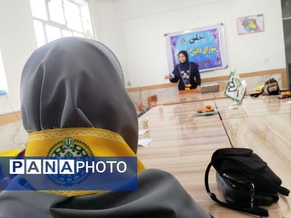 انتخابات شورای دانش‌آموزی در شهرستان فاروج 