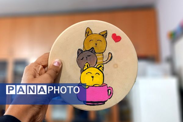 نمایشگاه هنری «هفته ماها» روایت تصویر از پیوندهای نادیدنی